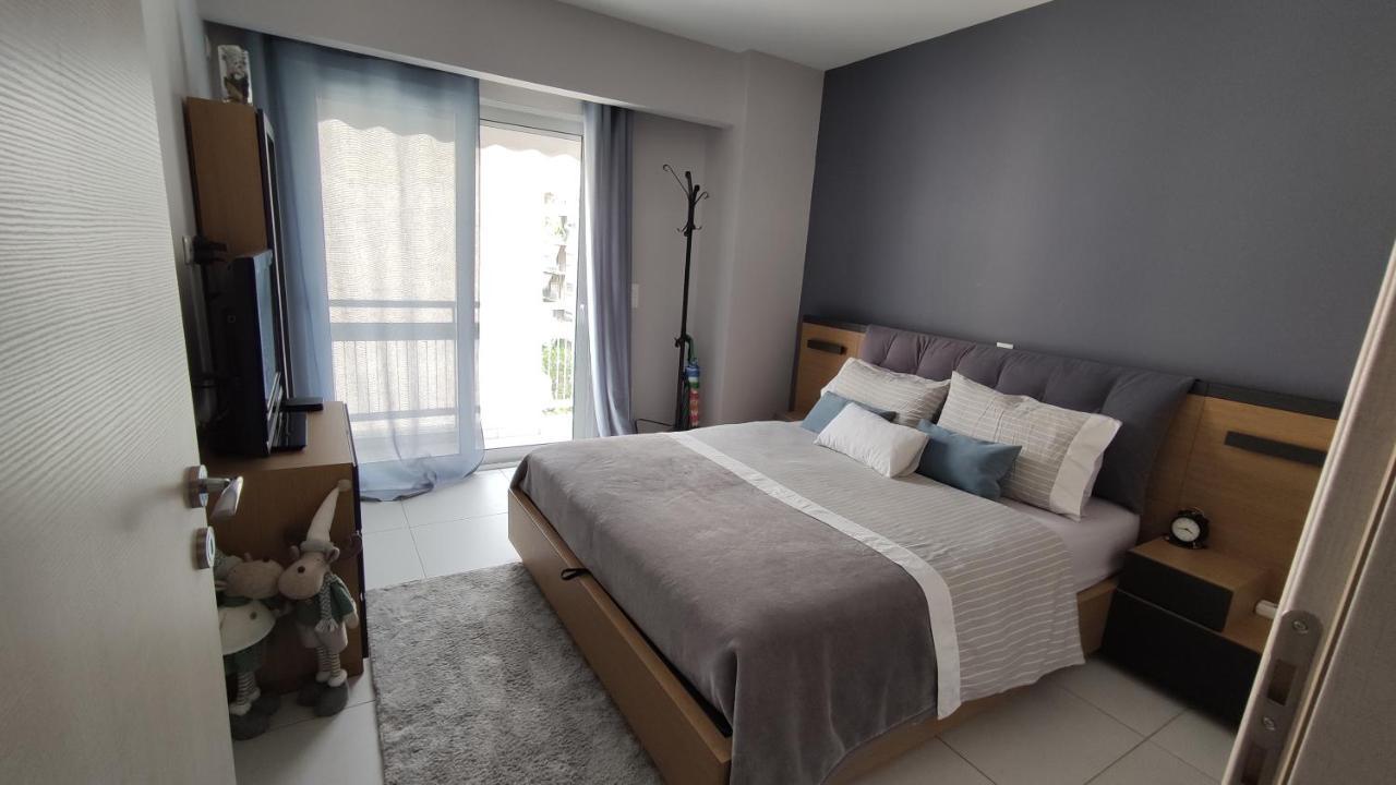 Two Bedroom Apartment In アテネ エクステリア 写真